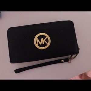 Michael Kors clutch